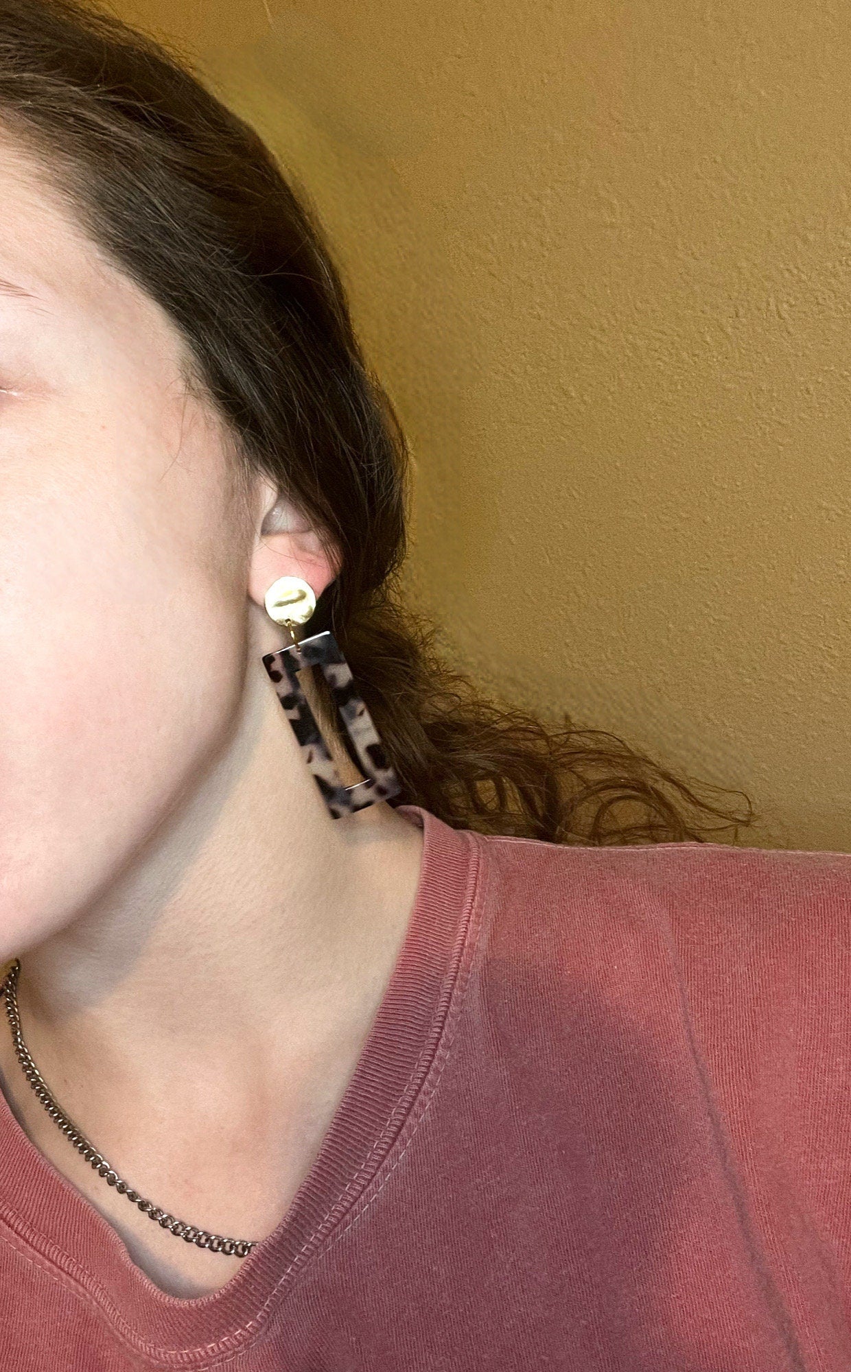 Tortoise Shell Earrings | Rectangle Tortoise Shell Earrings W/ Gold Disc | Everyday Stylish Earrings For Women | Minimal Fashion |