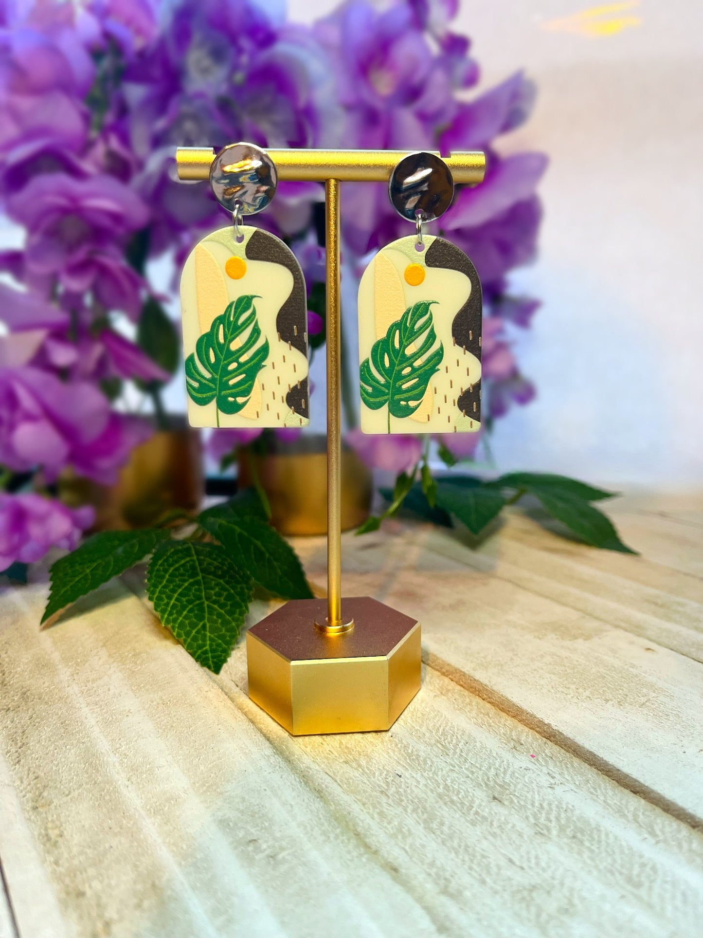Monstera Leaf Acrylic Earrings | Plant Earrings for Women | Minimalistic Earrings W/ Plant | Gold & Silver Earrings | Green Monstera Plant