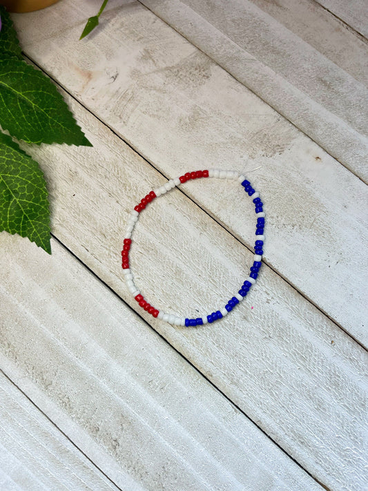 BRACELET Independence Day | 4th of July Accessories | Red White & Blue Bracelet | American Flag Seed Bead Bracelet | Gifts for Kids Adults |
