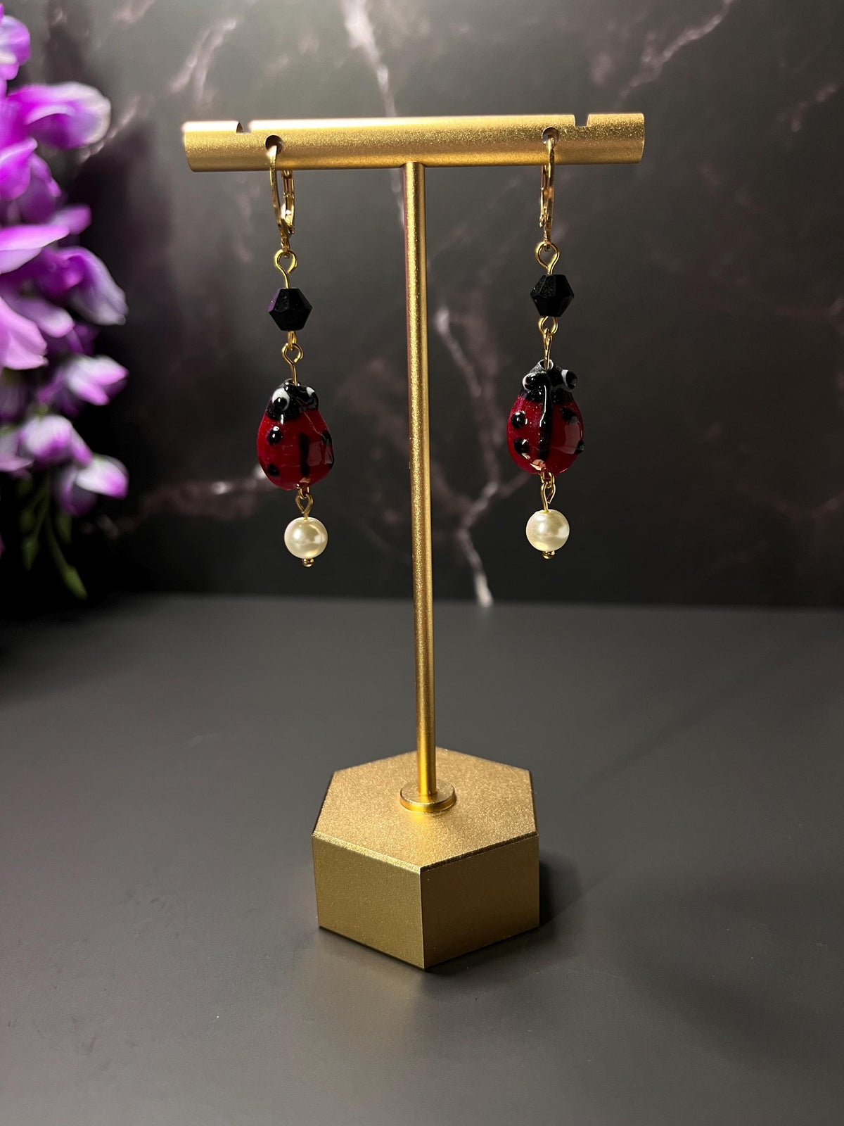 Glass Ladybug Earrings | Glass Bead Earrings | Ladybug Spring Cottage Core | Earrings for Women | Insect Earrings | Huggie Hoop S Steel |