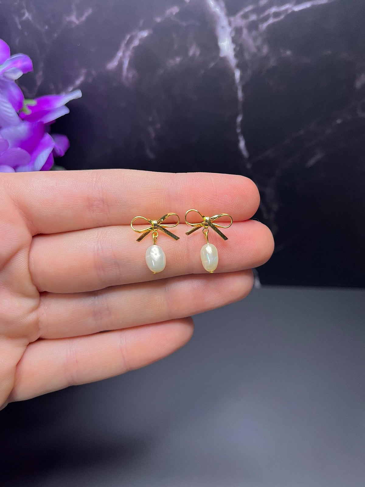 Freshwater Pearl Earrings | 18k Gold Filled Earrings | Coquette Bow Aesthetic | Gold Jewelry | Minimalist Earrings for Women | Pearl Bows |