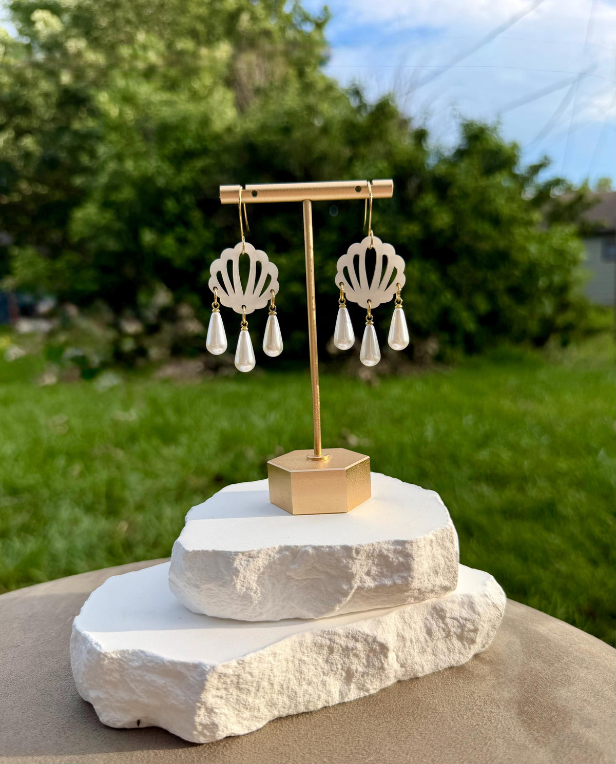 Pearl Shell Chandelier Earrings | Acrylic Shell & Faux Pearl Drop