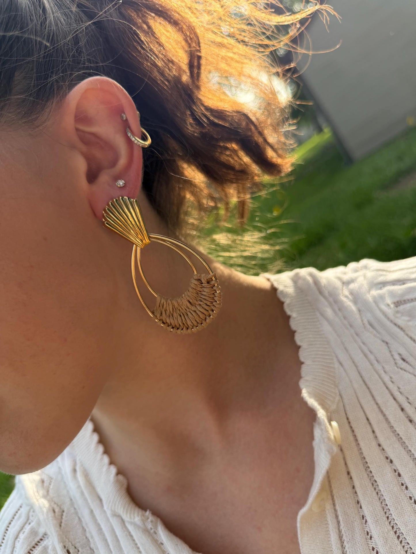 Shell Fan Raffia Earrings | Woven Boho Hoop