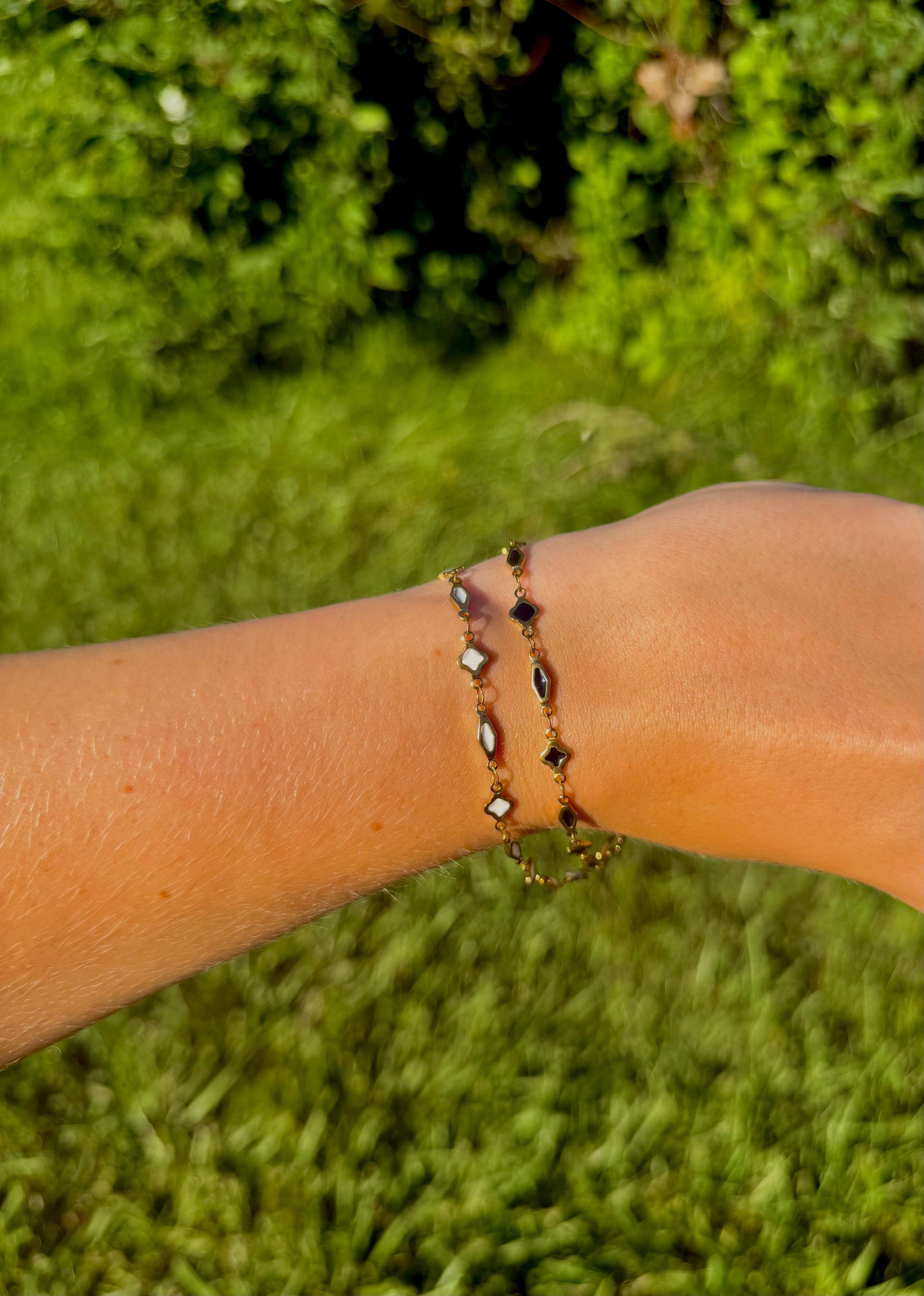 Noir Clover Chain Bracelet | Stainless Steel Water Resistant | Black White Enamel Jewelry