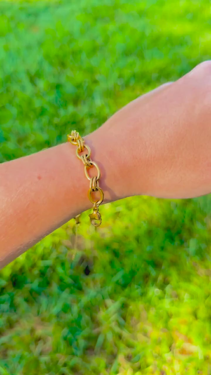 Chunky Gold Chain Bracelet | Stainless Steel Water Resistant | Bold Oval Link Statement Jewelry