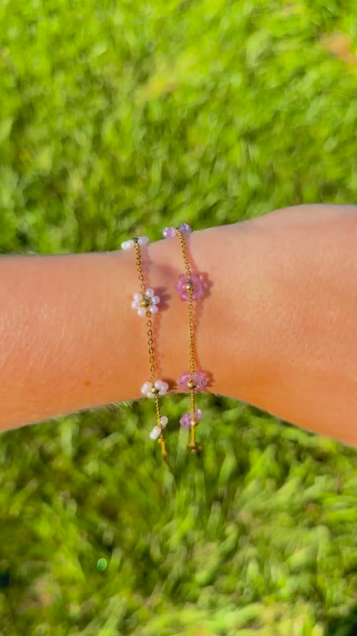 Daisy Chain Bracelet | Stainless Steel Pearl or Lavender Beaded Gold Chain Bracelet