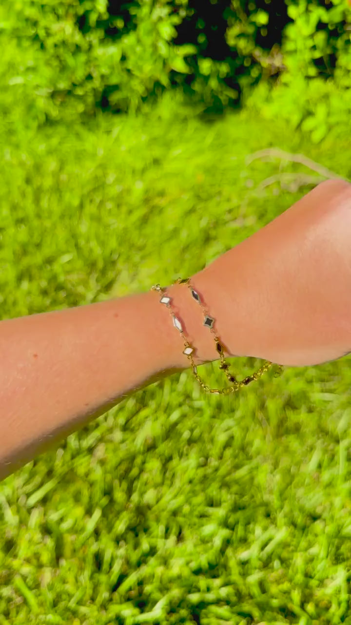 Noir Clover Chain Bracelet | Stainless Steel Water Resistant | Black White Enamel Jewelry